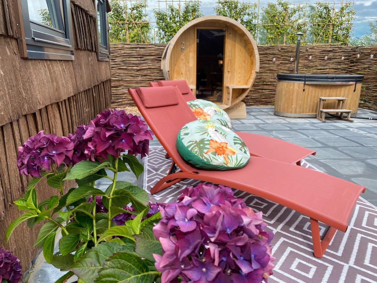 Bed & Wellness Klein Knorrestein With Private Hottub And Sauna And Tandembike Rental Included In Price Almere Exterior foto