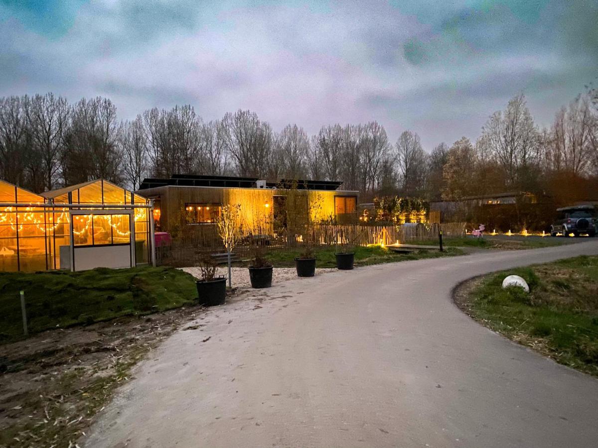 Bed & Wellness Klein Knorrestein With Private Hottub And Sauna And Tandembike Rental Included In Price Almere Exterior foto